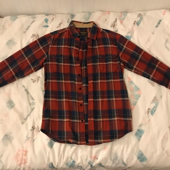 Men’s Flannel - Picture 2 of 4